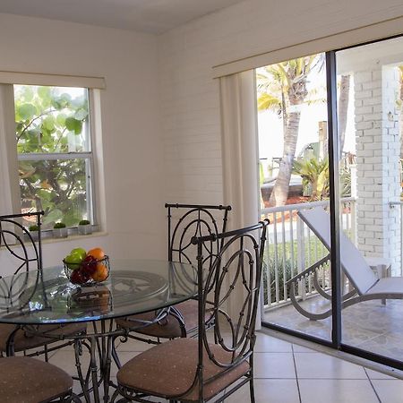 Captains Quarters Lauderdale-by-the-Sea Ruang foto