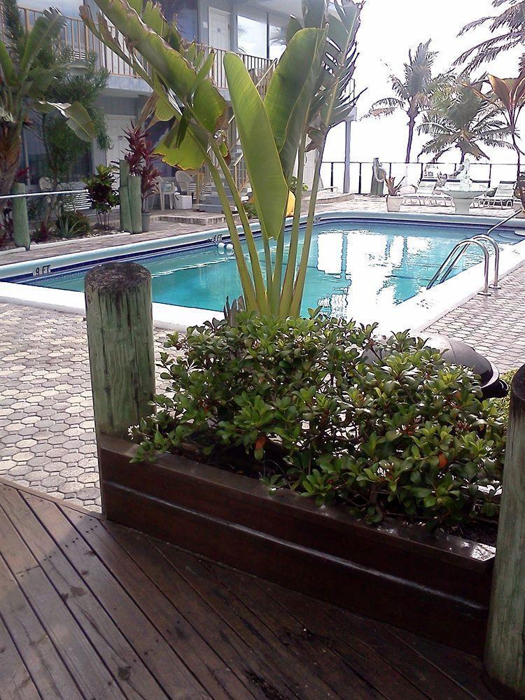 Captains Quarters Lauderdale-by-the-Sea Bagian luar foto